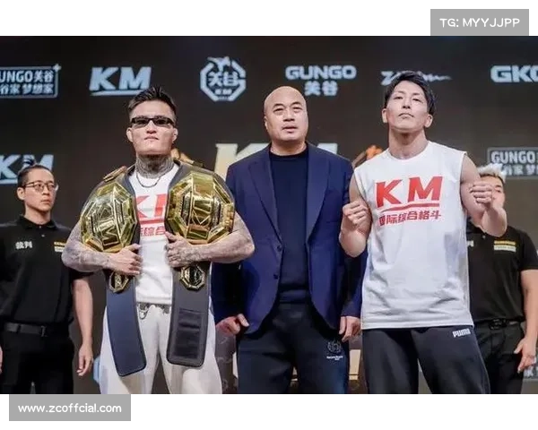 UFC上海夜现场观众齐喊“加油”，李凯文抖音置顶求婚誓言与残酷现实碰撞